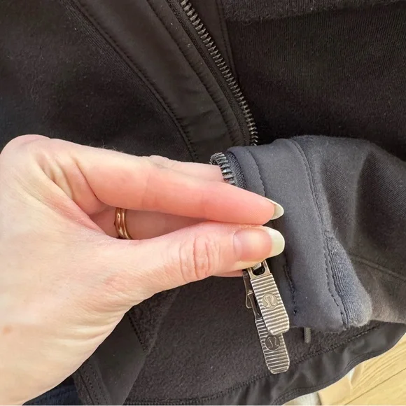 lululemon black zip up sweatshirt athletic jacket - Picture 12 of 13